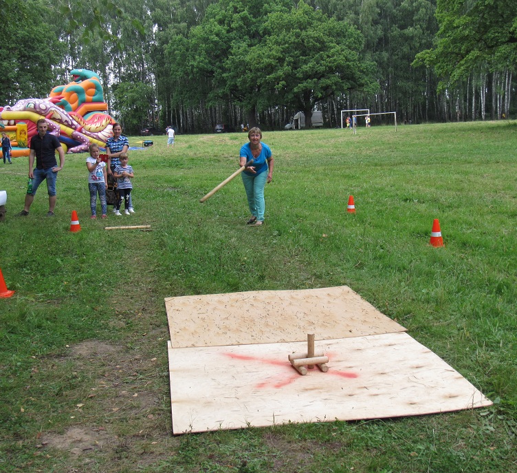 «Городки» в День поселка.