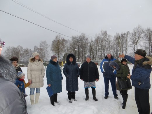 В с. Ферзиково состоялся сход граждан, на котором обсуждался вопрос участия сельского поселения «Село Ферзиково» в Программе поддержки местных инициатив.