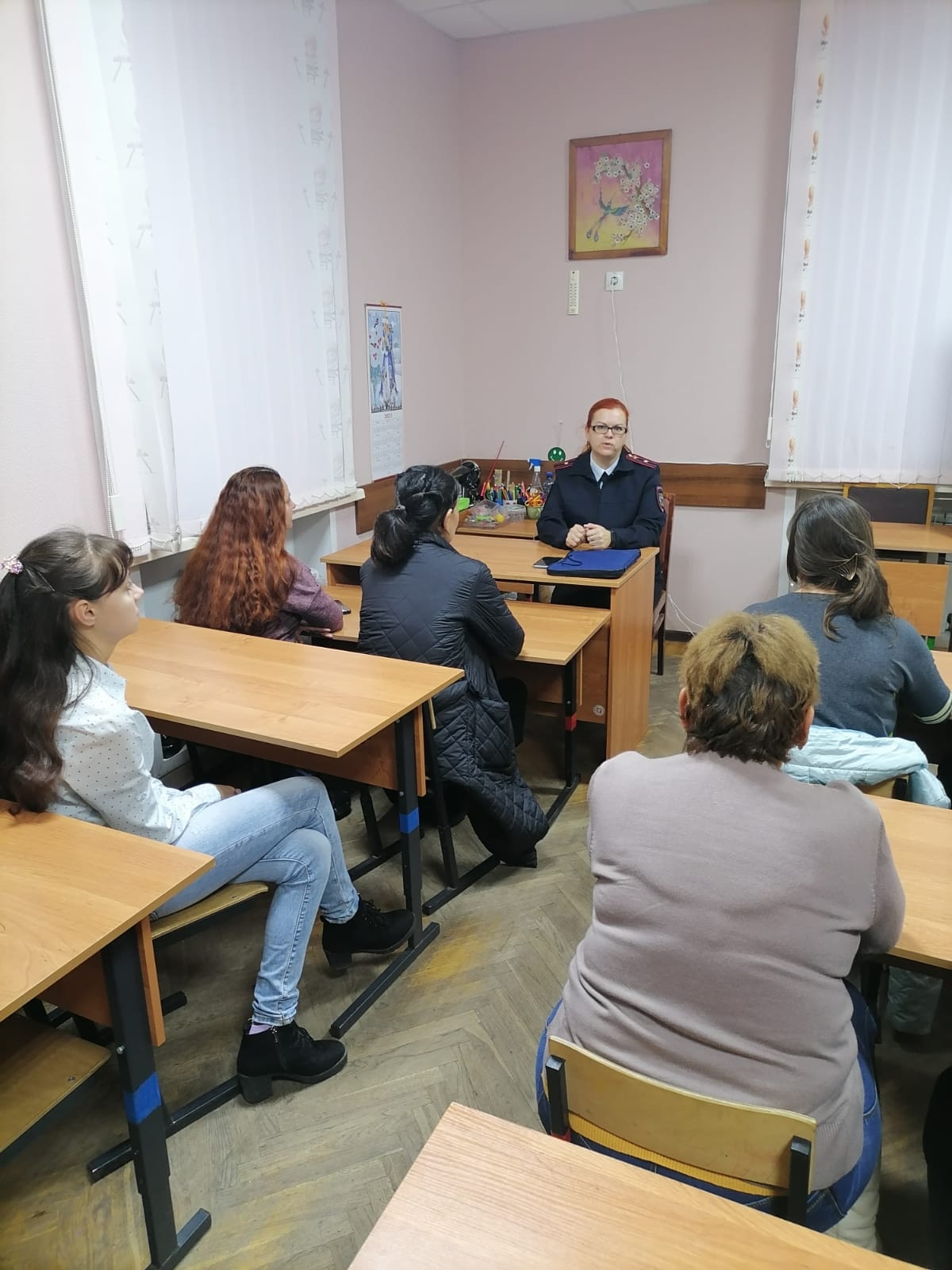Сотрудники ПДН ОеМВД по Ферзиковскому району, продолжают проводить рабочие встречи с рабочими коллективами района.