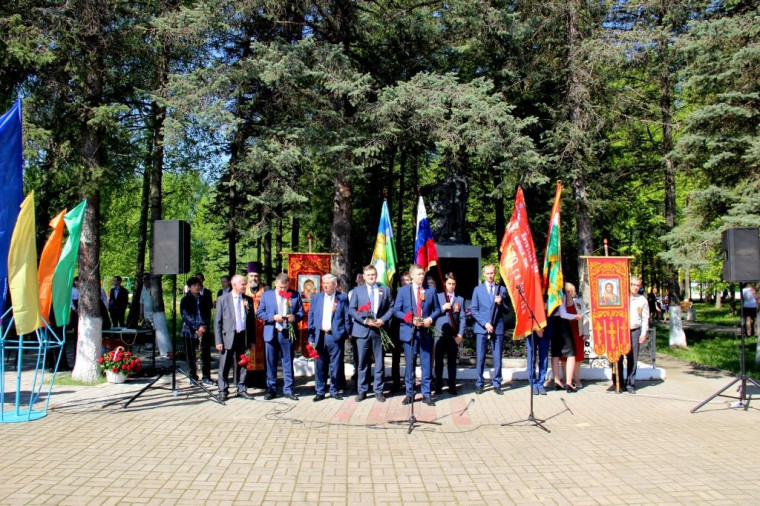БЕССМЕРТНЫЙ ПОЛК. БЕССМЕРТНЫЙ ПОЛК.