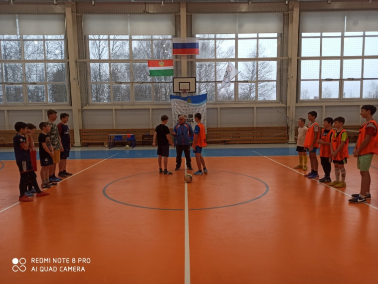 МЫ ПОМНИМ. МЫ ГОРДИМСЯ. МЫ ПОМНИМ. МЫ ГОРДИМСЯ.